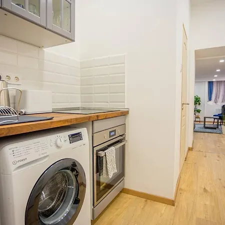 Cosy Flat In The Dob Street - Sapphire *