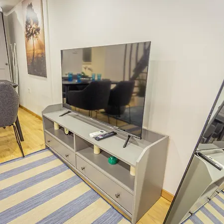 Cosy Flat In The Dob Street - Sapphire Budapest