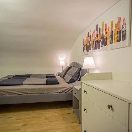 Apartment Cosy Flat In The Dob Street - Sapphire Budapest